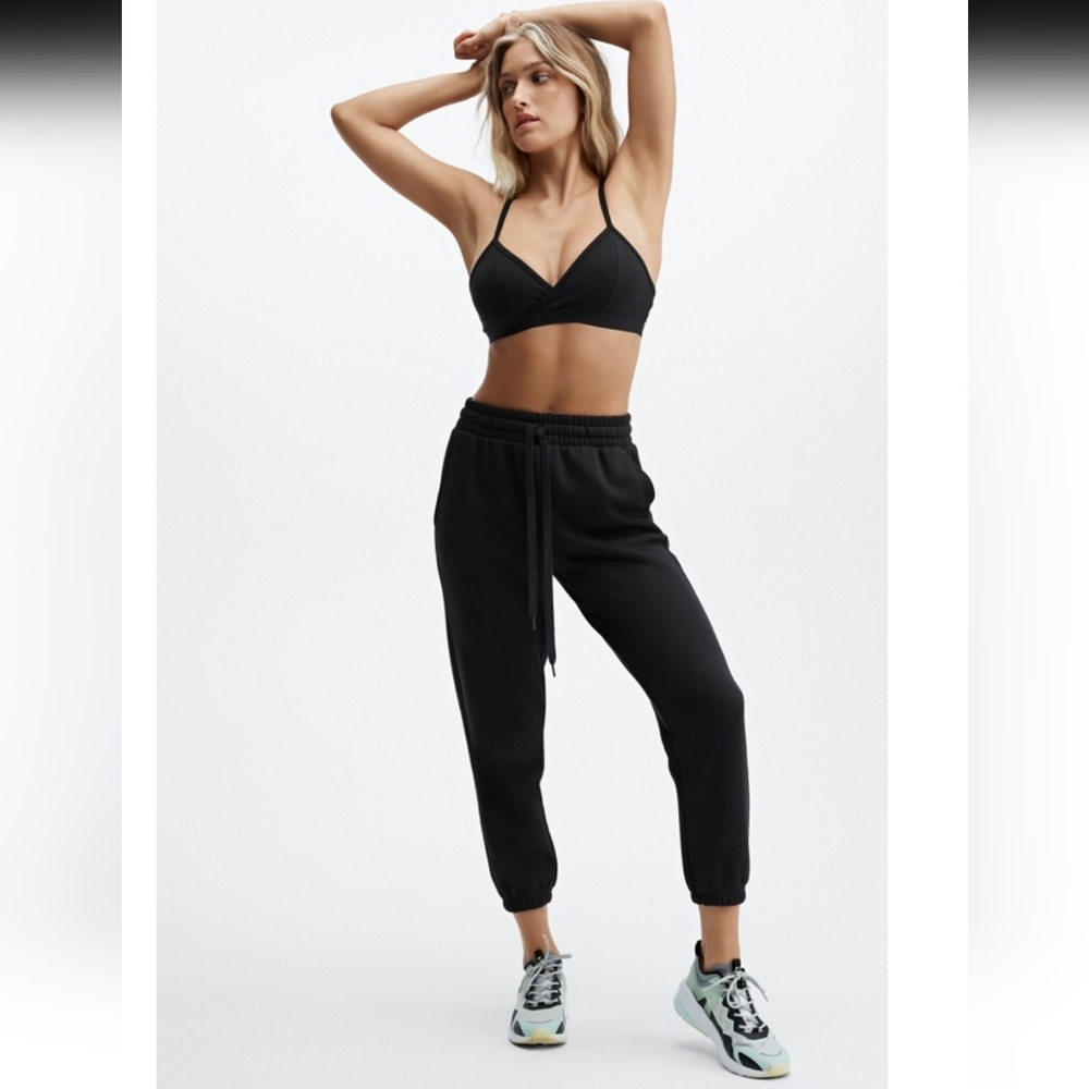 Fabletics Black Go-To Classic Sweatpant Womens Jogging Pant Size S